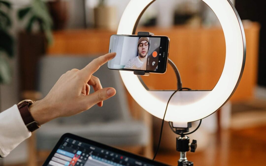 A Beginner’s Guide to Influencer Marketing: Partnering for Authentic Brand Growth